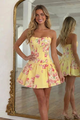 Strapless Floral Corset Homecoming Dresses Mini Cocktail Dress with Oversized Back Bow