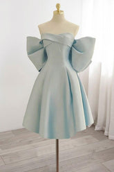 Strapless Homecoming Dress Sleeveless Short Cocktail Dress With Bowknot Pleated