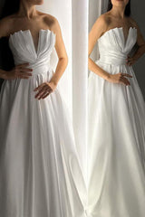 Strapless Sleeveless Satin Wedding Dress With Ruffle