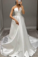 Strapless Sleeveless Satin Wedding Dress With Ruffle