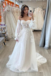 Sweetheart A Line Wedding Dress with Long Sleeves Sweep Train Tulle Fabric and Appliques Lace