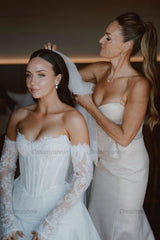 Sweetheart Beach Wedding Dress Mermaid Corset Lace Panel Train Bridal Gown