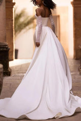 Sweetheart Elegant Lace Long Sleeves Bridal Gowns