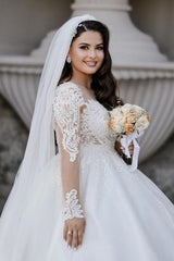 Sweetheart Lace Wedding Dress Ball Gown Satin Bridal Gown With Appliques