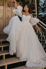 Sweetheart Organza Wedding Dress Princess Style