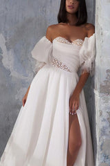 Sweetheart Short Sleeves Court Train Tulle Wedding Dress with Split Front