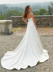 Sweetheart Sleeveless A Line Satin Wedding Dress with Sweep Train