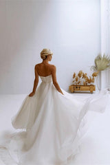 Sweetheart Sleeveless Organza Sweep Train Wedding Dress