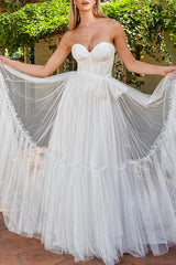 Sweetheart Sleeveless Sweep Train Tulle Wedding Dress