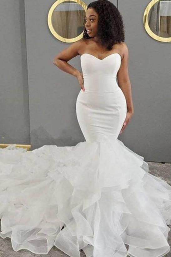 Sweetheart Tulle/Elastic Satin Wedding Dress With Cascading Ruffles Trumpet/Mermaid