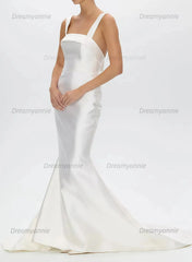 Trumpet Mermaid Scoop Neck Sleeveless Satin Wedding Dress with Detachable Bow Train
