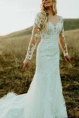 Trumpet/Mermaid V neck Long Sleeves Tulle Lace Sweep Train Wedding Dress With Appliques Lace