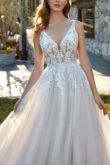 V Neck Sweep Train Tulle Wedding Dress With Lace