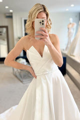 V neck Sleeveless Ball Gown Wedding Dress With Split Front Sweep Train Satin