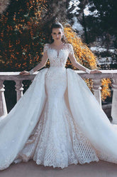 Vintage Mermaid Long Sleeve Lace Appliques Wedding Dress With Panel Train