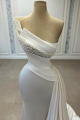 White Prom Dress Mermaid Strapless One Shoulder Beaded Sleeveless Satin Panel Train Formal Dress With Pearls