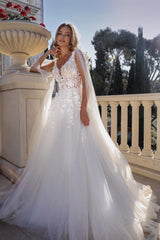 White Wedding Dress A Line Spaghetti Strap V Neck Cap Sleeves Long Tulle Bridal Gown With Appliques