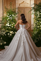 White Wedding Dress A Line Strapless Beaded Ball Gown Sleeveless Cathedral Train Satin Bridal Gown With 3D Flowers