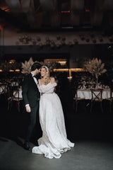 White Wedding Dress A Line Strapless Sleeveless Sweep Train Lace Bridal Gown