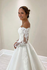 White Wedding Dress Ball Gown Off The Shoulder Lace Sleeves Chapel Train Satin Bridal Gown