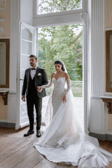 White Wedding Dress Column Sweetheart Sleeveless Lace Beaded Long Bridal Gown With Detachable Train