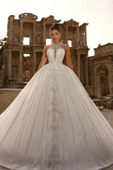 White Wedding Dress Halter A Line Sleeveless Sequined Lace Ball Gown Tulle Bridal Gown With Appliques