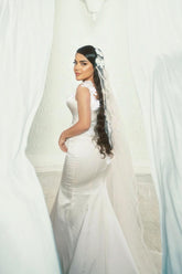 White Wedding Dress Mermaid Spaghetti Strap Square Sleeveless Sweep Train Satin Bridal Gown With Appliques