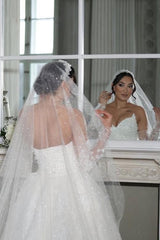 White Wedding Dress Mermaid Strapless Sleeveless Lace Sequined Long Bridal Gown With Detachable Train