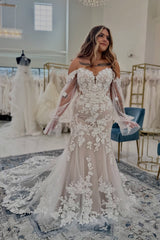 White Wedding Dress Mermaid Sweetheart Lace Chapel Train Tulle Bridal Gown With Appliques