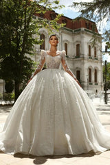 White Wedding Dress Square Beaded Long Sleeve Lace Sequined Ball Gown Tulle Bridal Gown With Rhinestones