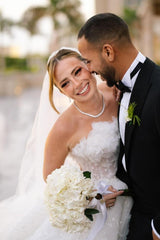 White Wedding Dress Strapless Beaded Ball Gown Sleeveless Cathedral Train Tulle Bridal Gown With Appliques