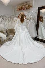 White Wedding Dress Sweetheart A Line Spaghetti Strap Sleeveless Cathedral Train Satin Bridal Gown