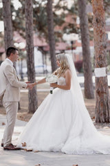 White Wedding Dress Sweetheart Ball Gown Beaded Sleeveless Cathedral Train Tulle Bridal Gown