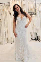 White Wedding Dress Sweetheart Spaghetti Strap Mermaid Sleeveless Tulle Court Train Long Lace Bridal Gown With Appliques