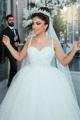 White Wedding Dress Sweetheart Spaghetti Strap Sleeveless Ball Gown Tulle Bridal Gown