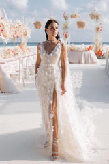 White Wedding Dress V Neck Lace A Line Spaghetti Strap Sequined Sleeveless Watteau Train Tulle Bridal Gown With Slit