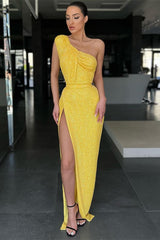 Yellow One Shoulder Mermaid Evening Dress with Sequins and Split