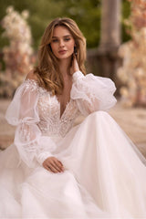 A Line Wedding Dress Long Sleeve Off the Shoulder Bridal Gown With Lace Appliques