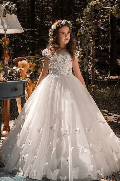 Flower Girl Dress Sizing and Timing: How Far Ahead Should You Order?