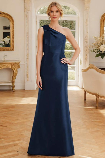 Black Tie Optional vs Cocktail: What Wedding Guests Wear in 2026
