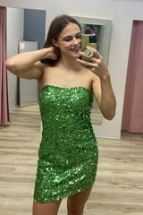 Sparkly Green Sequins Bodycon Short Homecoming Dress