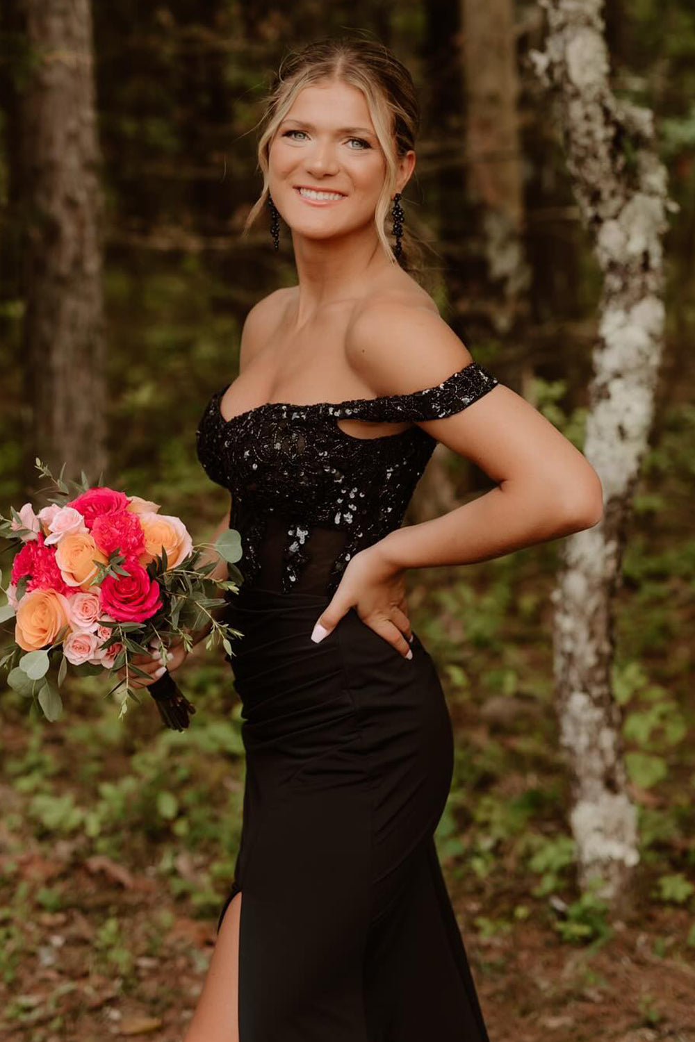 Sparkly Black Mermaid Corset Long Prom Dress With Appliques