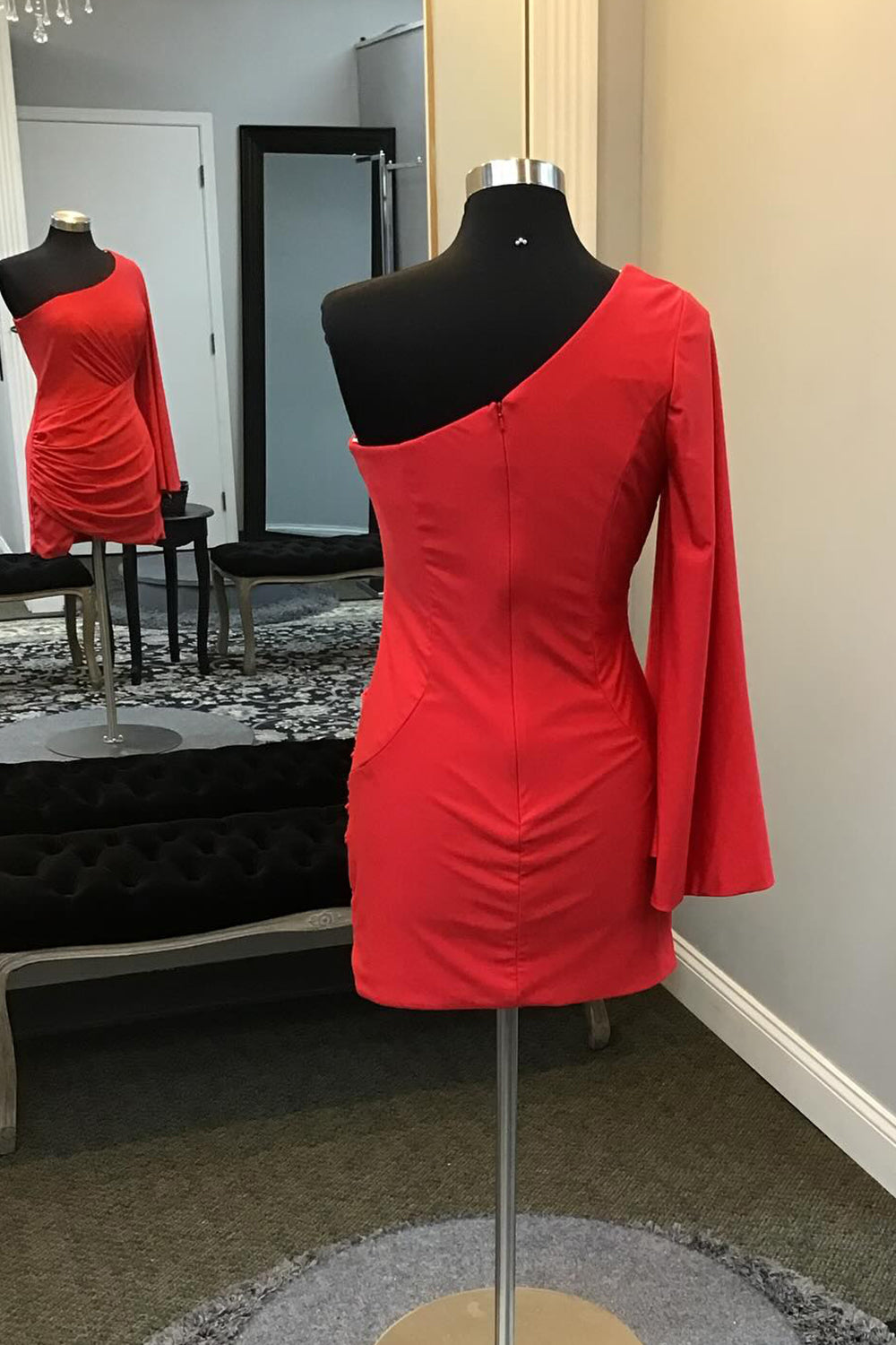 Red One Shoulder Long Sleeves Tight Short Homecoming Dress