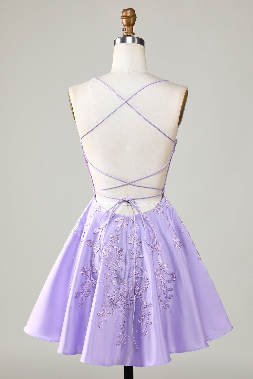 Lilac A-Line Halter Backless Short Homecoming Dress with Lace