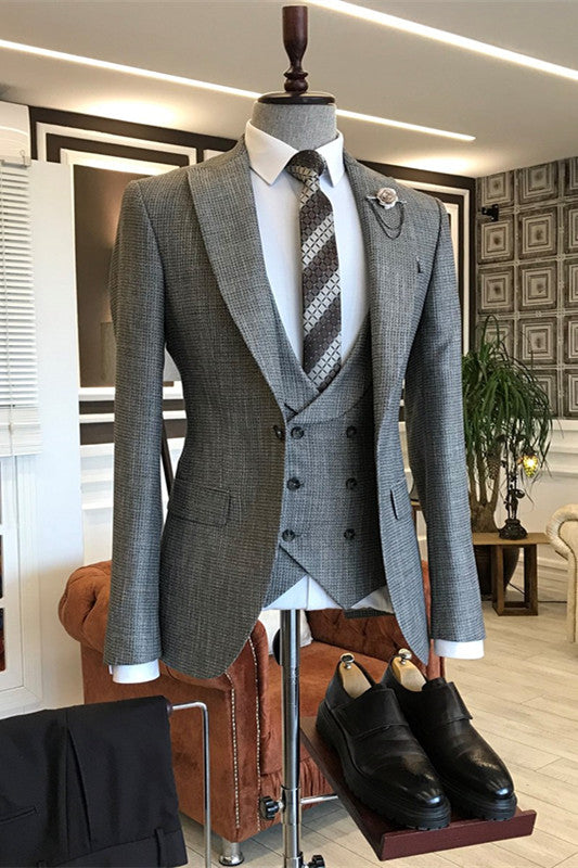 Gray Three-Piece Peaked Lapel Business Suit