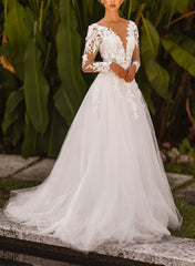 Elegant Princess Long Sleeve Lace Wedding Dress