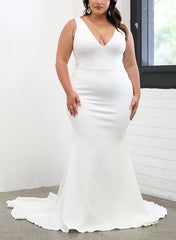 Satin Wedding Dresses - Elegant Trumpet/Mermaid V-Neck Sleeveless