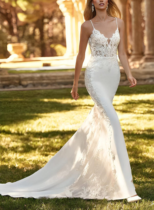 V-Neck Sleeveless Court Train Elegant Wedding Dresses With Appliques Lace