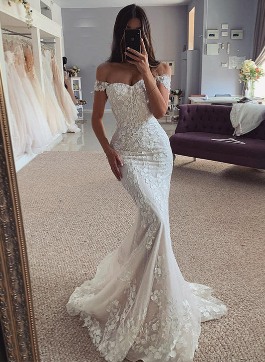 Off-The-Shoulder Sleeveless Lace Wedding Dresses for Trumpet/Mermaid