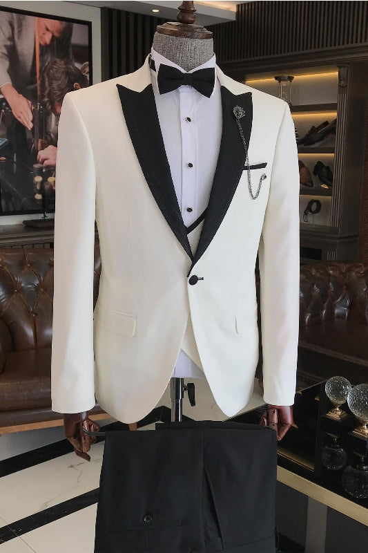 Andre White Peaked Lapel Three-Piece Prom Suit for Men